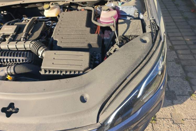 Used BYD Seal 05 DM-i 2025 DM-i Smart Drive 55KM Luxury Model Engine Bay Left