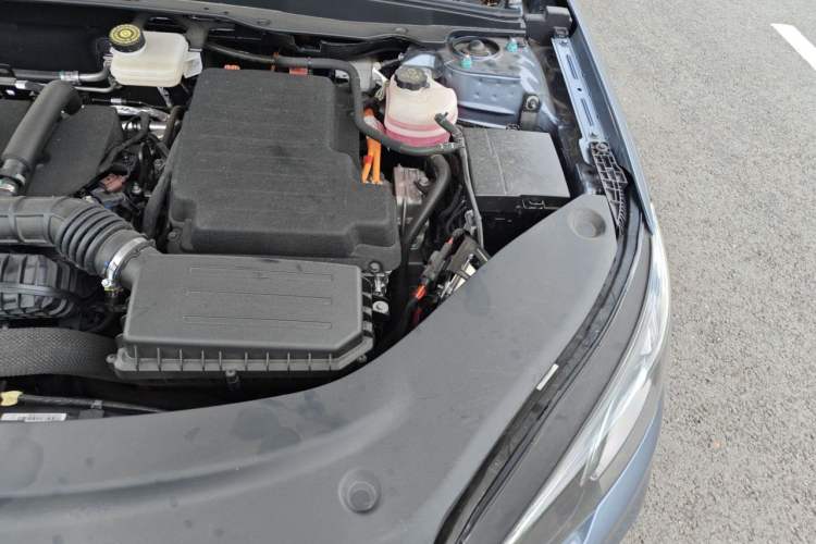 Used BYD Seal 05 DM-i 2025 DM-i Smart Drive 55KM Luxury Model Engine Bay Left