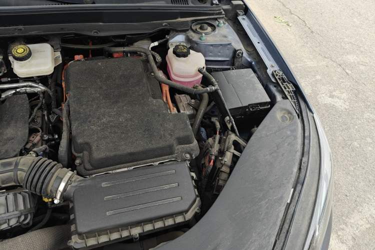Used BYD Seal 05 DM-i 2025 DM-i Smart Drive 55KM Luxury Model Engine Bay Left
