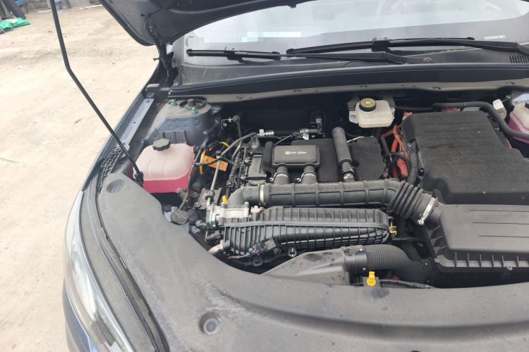 Used BYD Seal 05 DM-i 2025 DM-i Intelligent Drive 120KM Flagship Model Engine Bay Right