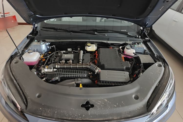 Used BYD Seal 05 DM-i 2025 DM-i Smart Drive 55KM Luxury Model Engine Bay