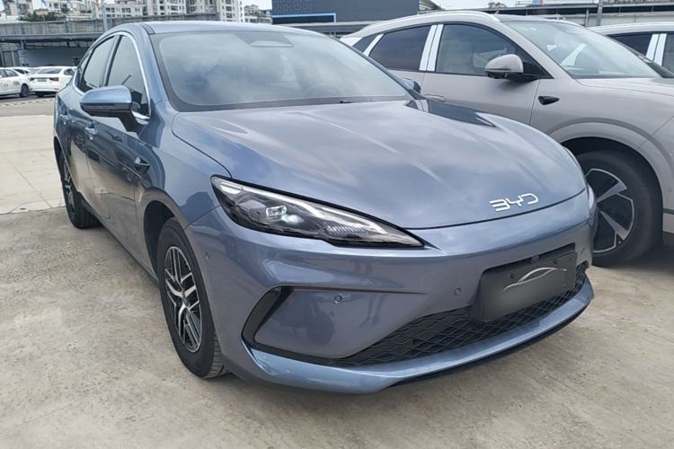 Used BYD Seal 05 DM-i 2025 DM-i Intelligent Drive 120KM Flagship Model Exterior 1