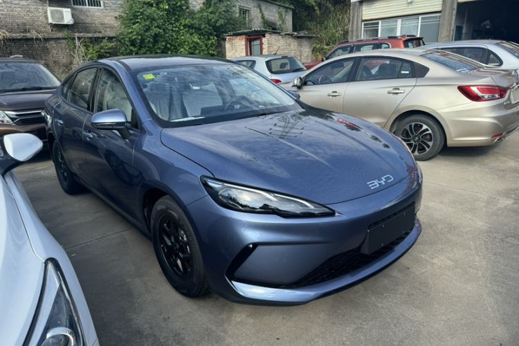 Used BYD Seal 05 DM-i 2025 DM-i Smart Drive 55KM Luxury Model Exterior 2