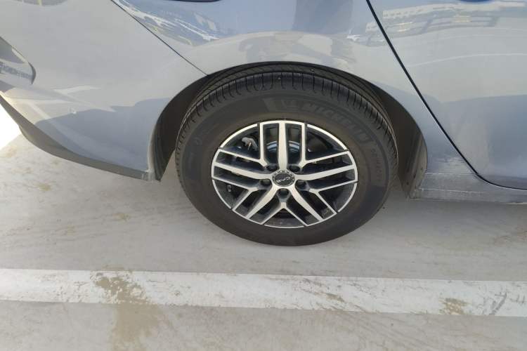 Used BYD Seal 05 DM-i 2025 DM-i Intelligent Drive 120KM Flagship Model Exterior 5