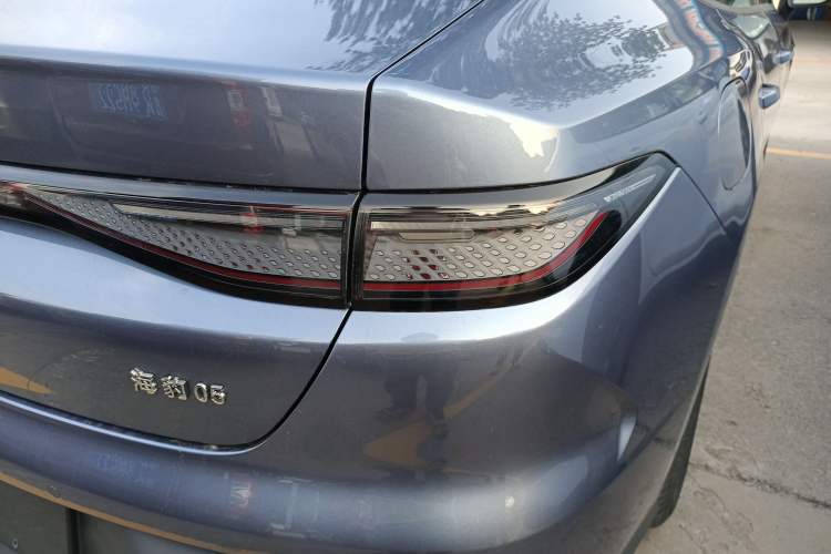 Used BYD Seal 05 DM-i 2025 DM-i Smart Drive 55KM Luxury Model Exterior 6