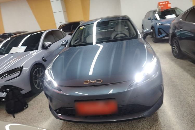 Used BYD Seal 05 DM-i 2025 DM-i Intelligent Drive 120KM Flagship Model Front