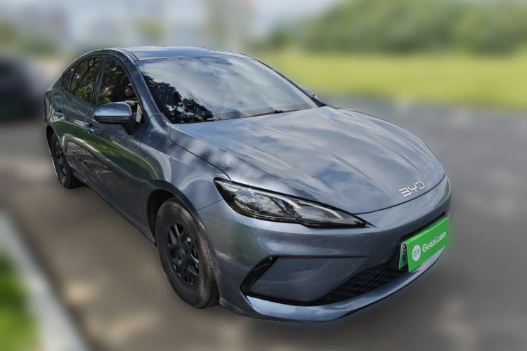 Used BYD Seal 05 DM-i 2025 DM-i Smart Drive 55KM Luxury Model Front Right 45 Deg