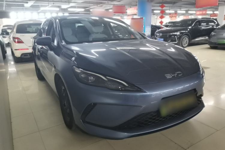 Used BYD Seal 05 DM-i 2025 DM-i Smart Drive 55KM Luxury Model Front Right 45 Deg