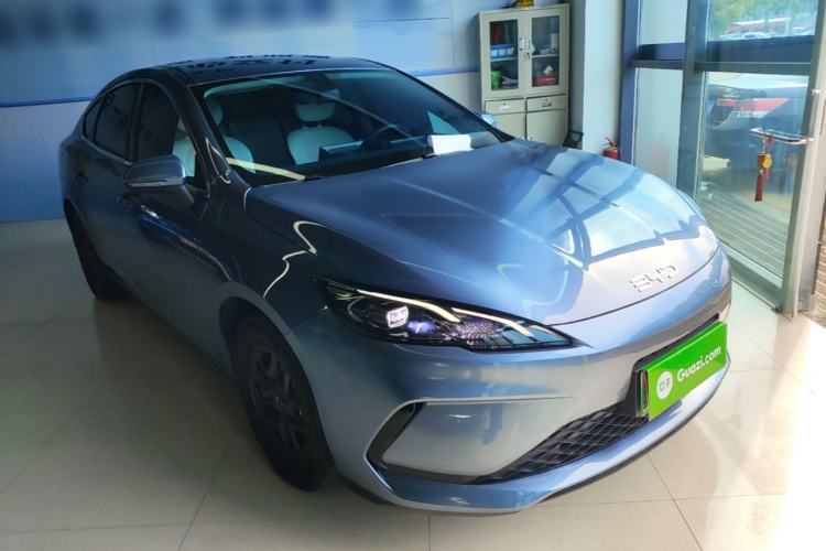 Used BYD Seal 05 DM-i 2025 DM-i Smart Drive 55KM Luxury Model Front Right 45 Deg