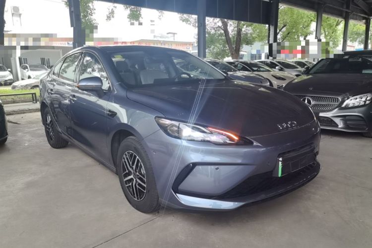 Used BYD Seal 05 DM-i 2025 DM-i Intelligent Drive 120KM Flagship Model Front Right 45 Deg