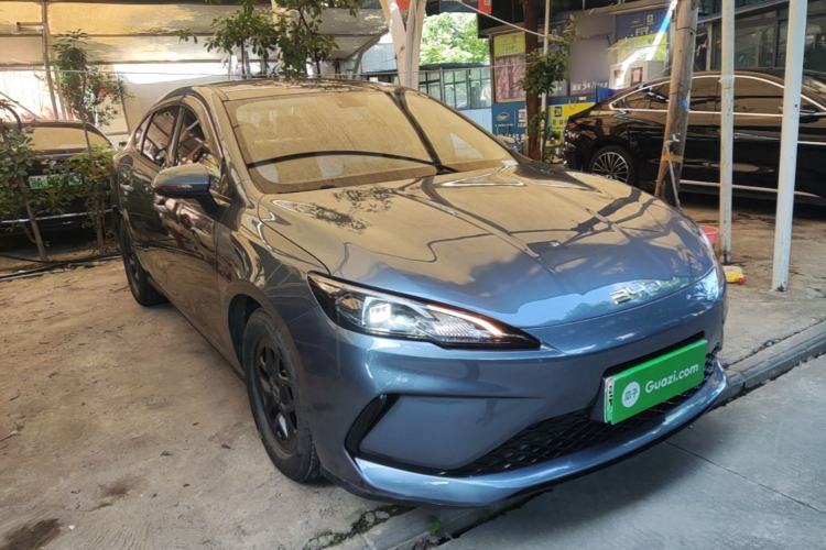 Used BYD Seal 05 DM-i 2025 DM-i Smart Drive 55KM Luxury Model Front Right 45 Deg
