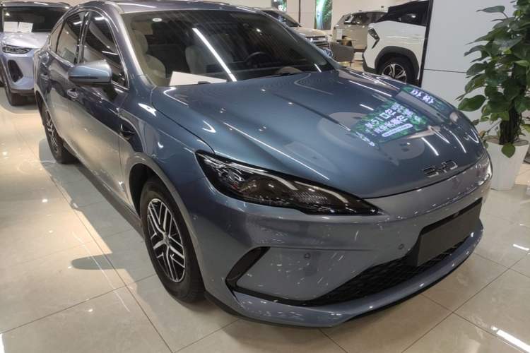 Used BYD Seal 05 DM-i 2025 DM-i Intelligent Drive 120KM Flagship Model Front Right 45 Deg