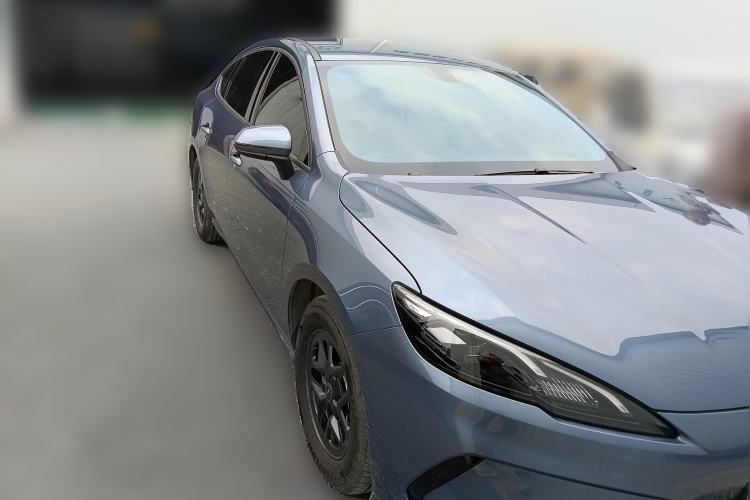 Used BYD Seal 05 DM-i 2025 DM-i Smart Drive 55KM Luxury Model Front Right 45 Deg