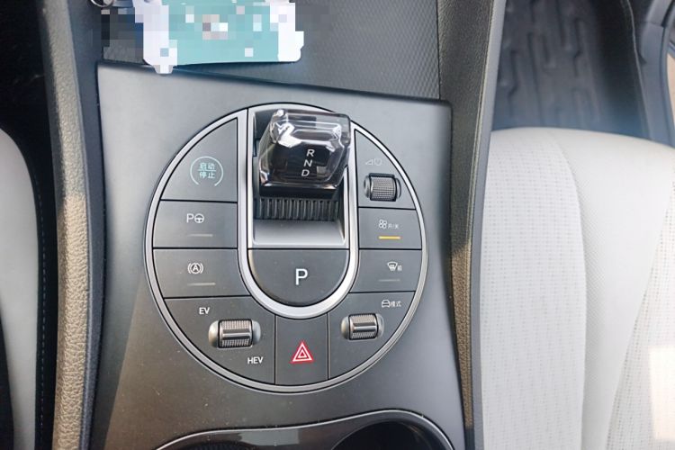 Used BYD Seal 05 DM-i 2025 DM-i Intelligent Drive 120KM Flagship Model Gear Lever