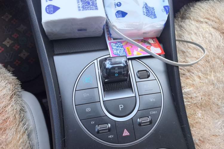Used BYD Seal 05 DM-i 2025 DM-i Smart Drive 55KM Luxury Model Gear Lever