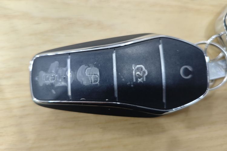 Used BYD Seal 05 DM-i 2025 DM-i Intelligent Drive 120KM Flagship Model Interior 1