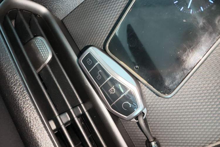 Used BYD Seal 05 DM-i 2025 DM-i Smart Drive 55KM Luxury Model Interior 1