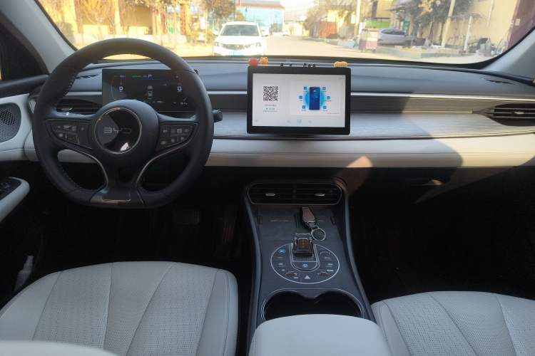 Used BYD Seal 05 DM-i 2025 DM-i Smart Drive 55KM Luxury Model Interior 2
