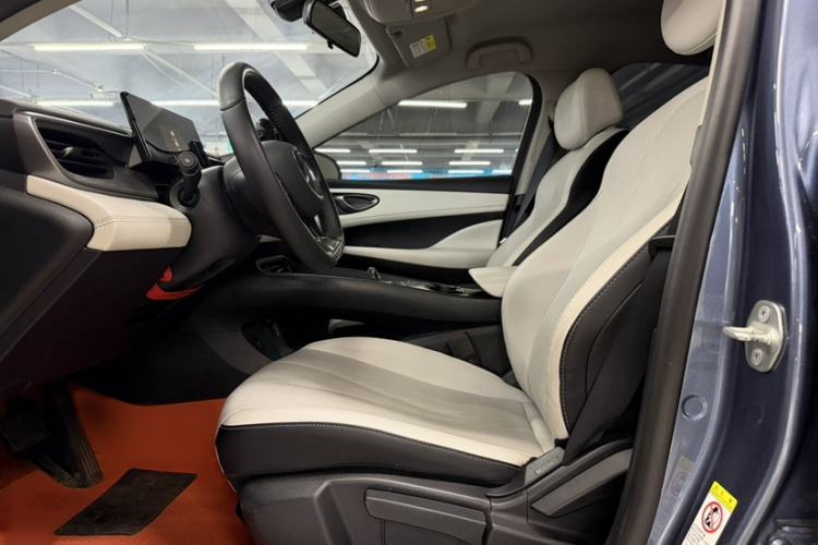 Used BYD Seal 05 DM-i 2025 DM-i Smart Drive 55KM Luxury Model Interior 2