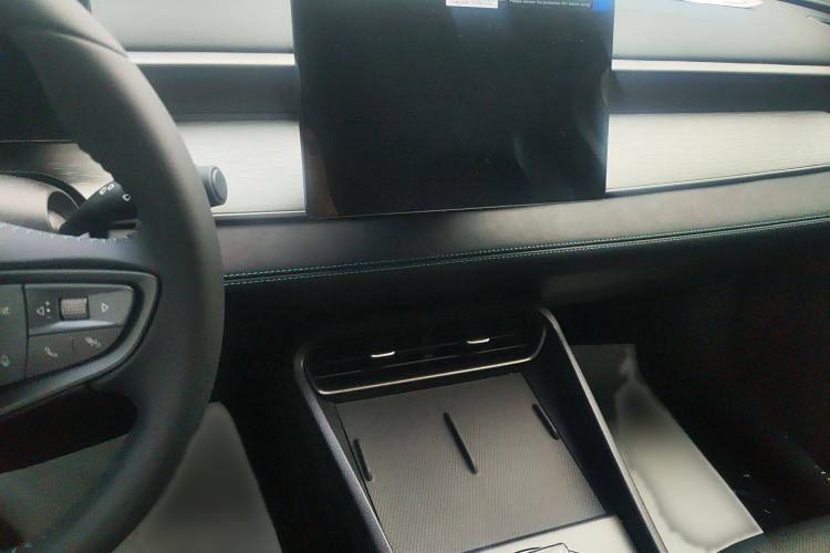 Used BYD Seal 05 DM-i 2025 DM-i Smart Drive 55KM Luxury Model Interior 3