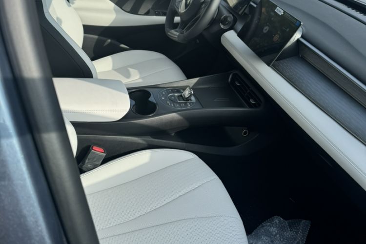 Used BYD Seal 05 DM-i 2025 DM-i Smart Drive 55KM Luxury Model Interior 8