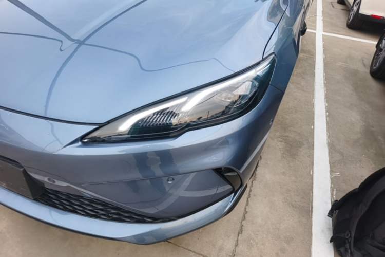 Used BYD Seal 05 DM-i 2025 DM-i Intelligent Drive 120KM Flagship Model Left Front Headlight