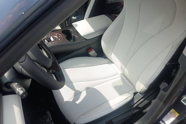 Used BYD Seal 05 DM-i 2025 DM-i Smart Drive 55KM Luxury Model Left Front Seat