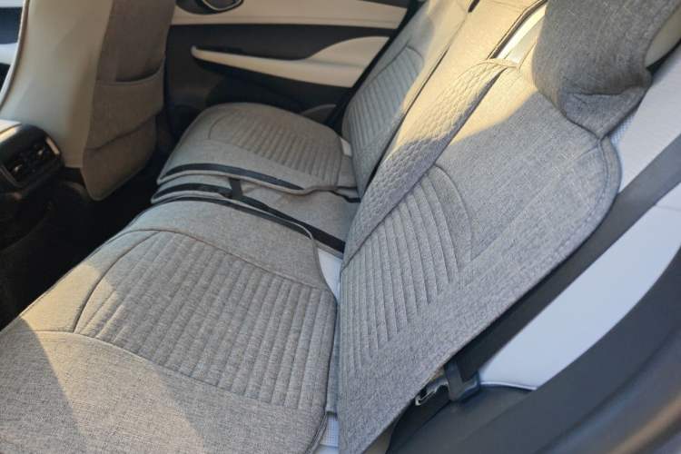 Used BYD Seal 05 DM-i 2025 DM-i Smart Drive 55KM Luxury Model Left Rear Seat