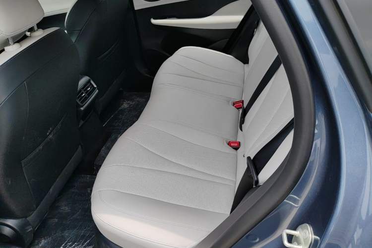 Used BYD Seal 05 DM-i 2025 DM-i Smart Drive 55KM Luxury Model Left Rear Seat