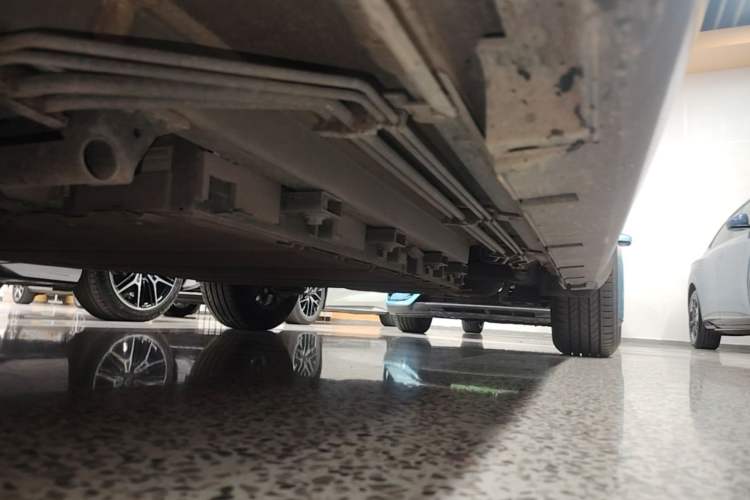 Used BYD Seal 05 DM-i 2025 DM-i Intelligent Drive 120KM Flagship Model Left Side Sill