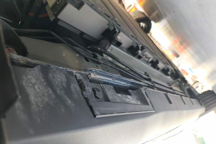 Used BYD Seal 05 DM-i 2025 DM-i Intelligent Drive 120KM Flagship Model Left Side Sill