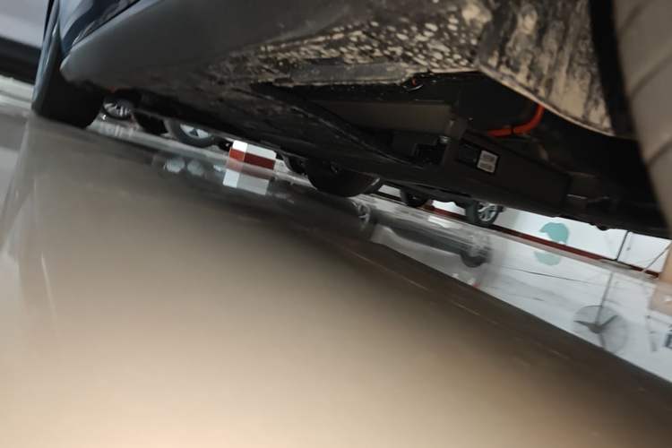 Used BYD Seal 05 DM-i 2025 DM-i Smart Drive 55KM Luxury Model Left Side Sill