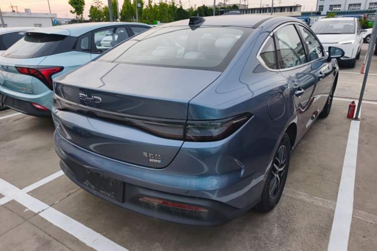 Used BYD Seal 05 DM-i 2025 DM-i Intelligent Drive 120KM Flagship Model Rear Right 45 Deg