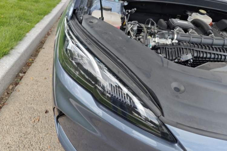 Used BYD Seal 05 DM-i 2025 DM-i Smart Drive 55KM Luxury Model Right Front Headlight