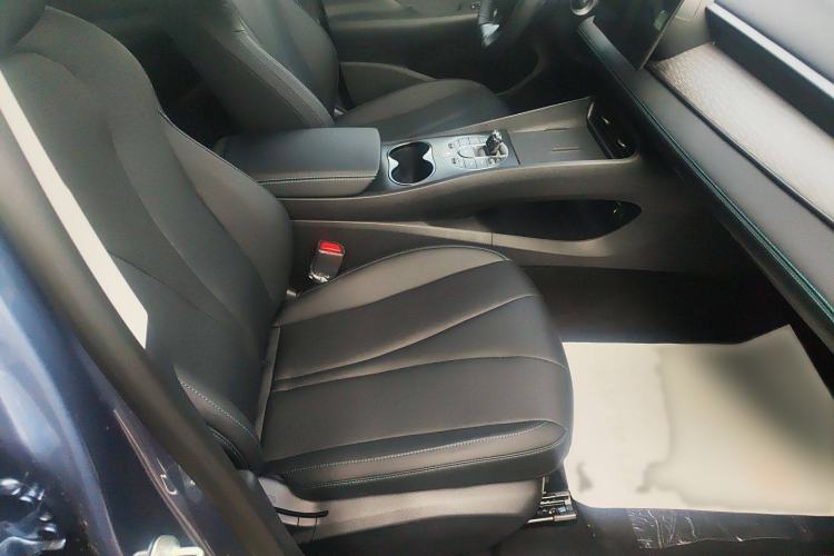 Used BYD Seal 05 DM-i 2025 DM-i Smart Drive 55KM Luxury Model Right Front Seat