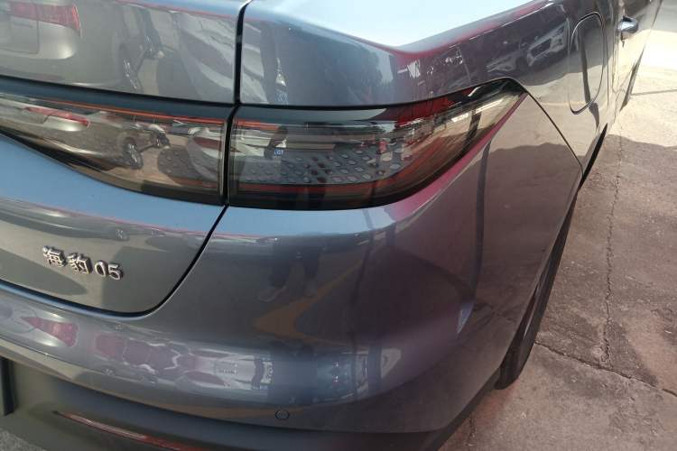 Used BYD Seal 05 DM-i 2025 DM-i Smart Drive 55KM Luxury Model Right Rear Taillight