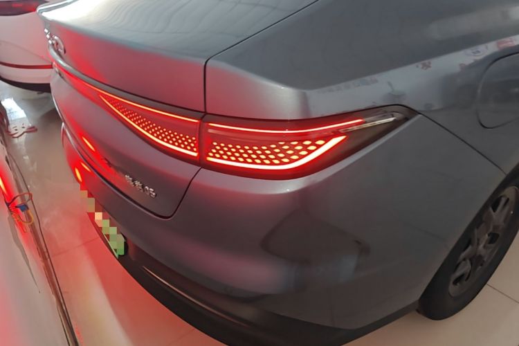 Used BYD Seal 05 DM-i 2025 DM-i Smart Drive 55KM Luxury Model Right Rear Taillight