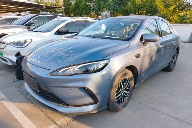 BYD Seal 05 DM-i 2025 DM-i Intelligent Drive 120KM Flagship Model