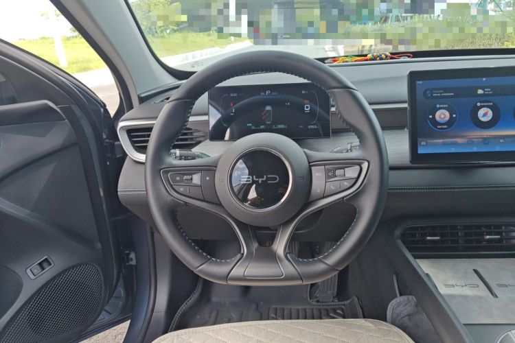 Used BYD Seal 05 DM-i 2025 DM-i Smart Drive 55KM Luxury Model Steering Wheel