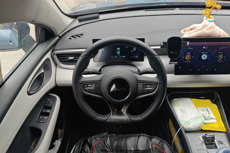 Used BYD Seal 05 DM-i 2025 DM-i Smart Drive 55KM Luxury Model Steering Wheel