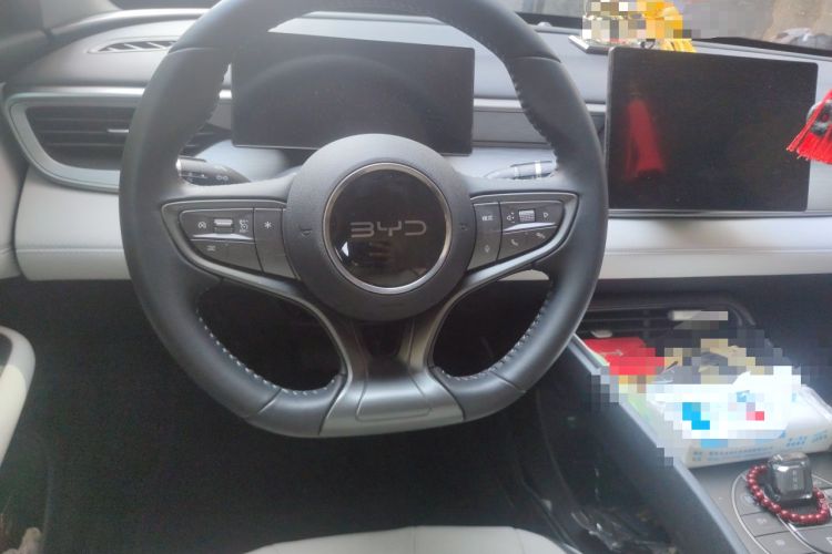 Used BYD Seal 05 DM-i 2025 DM-i Smart Drive 55KM Luxury Model Steering Wheel