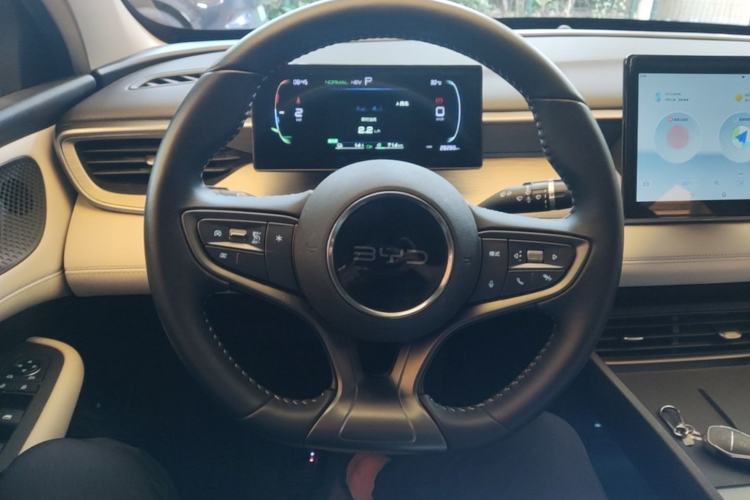 Used BYD Seal 05 DM-i 2025 DM-i Smart Drive 55KM Luxury Model Steering Wheel