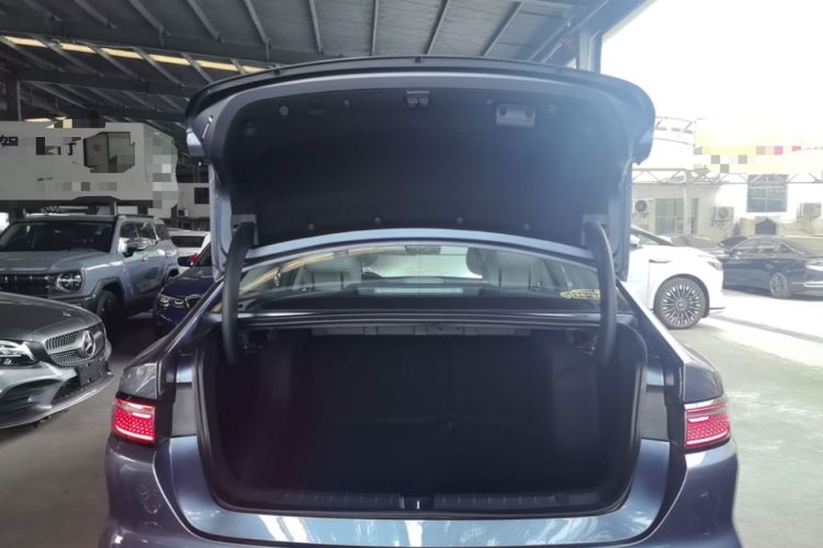 Used BYD Seal 05 DM-i 2025 DM-i Intelligent Drive 120KM Flagship Model Trunk