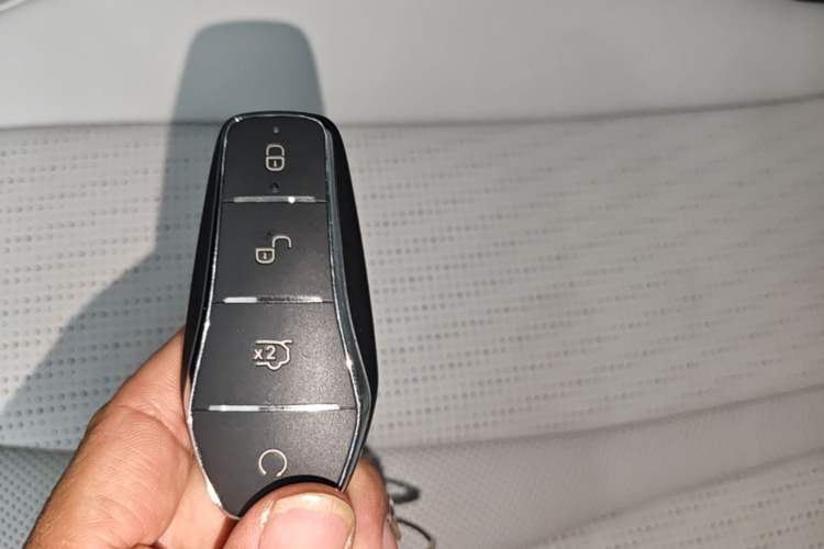 Used BYD Seal 05 DM-i 2025 DM-i Smart Drive 55KM Luxury Model Vehicle Key