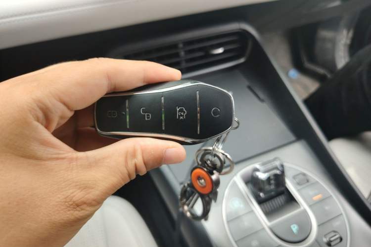 Used BYD Seal 05 DM-i 2025 DM-i Smart Drive 55KM Luxury Model Vehicle Key