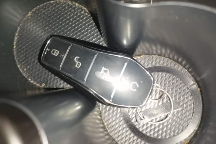 Used BYD Seal 05 DM-i 2025 DM-i Smart Drive 55KM Luxury Model Vehicle Key