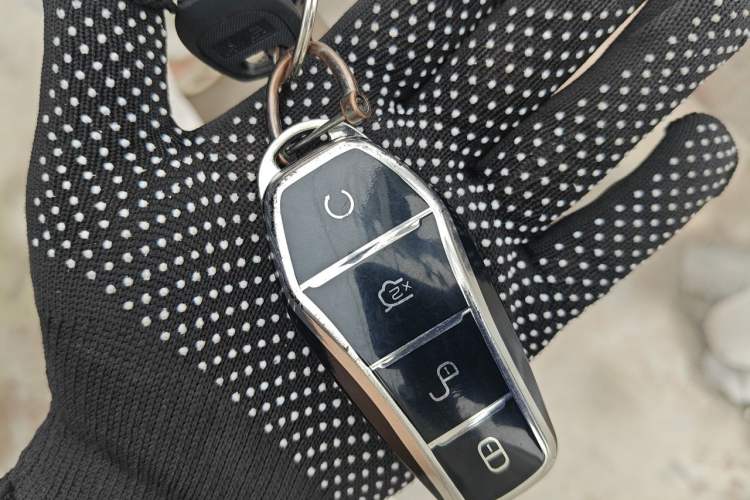 Used BYD Seal 05 DM-i 2025 DM-i Smart Drive 55KM Luxury Model Vehicle Key