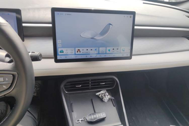 Used BYD Seal 05 DM-i 2025 DM-i Intelligent Drive 120KM Flagship Model Audio And AC Panel