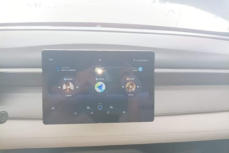 Used BYD Seal 05 DM-i 2025 DM-i Smart Drive 55KM Luxury Model Audio And AC Panel