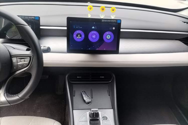 Used BYD Seal 05 DM-i 2025 DM-i Smart Drive 55KM Luxury Model Audio And AC Panel